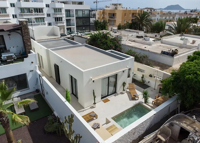 Apartment Urban Chill Private Pool Corralejo By Holidays Home